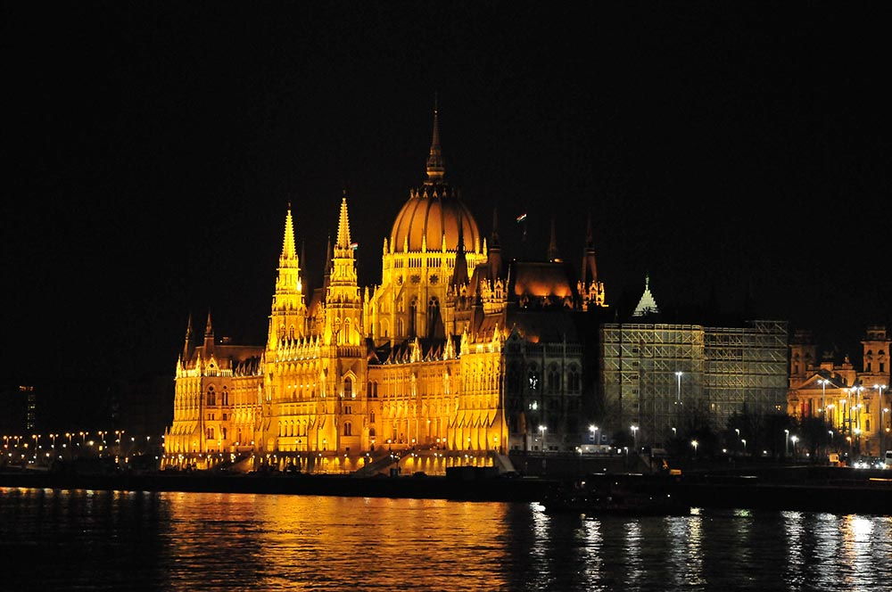 Parlement Budapest nuit