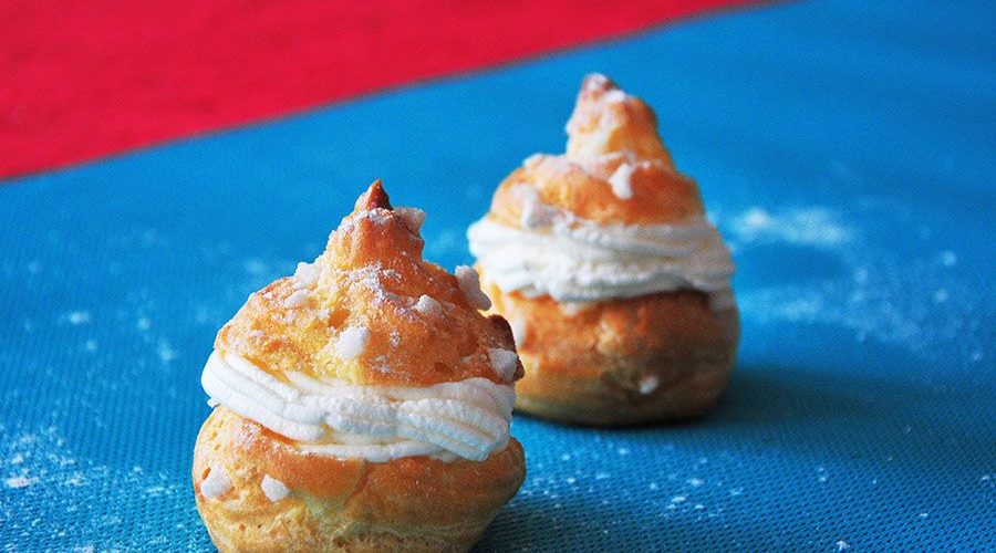 petits choux à la crème chantilly