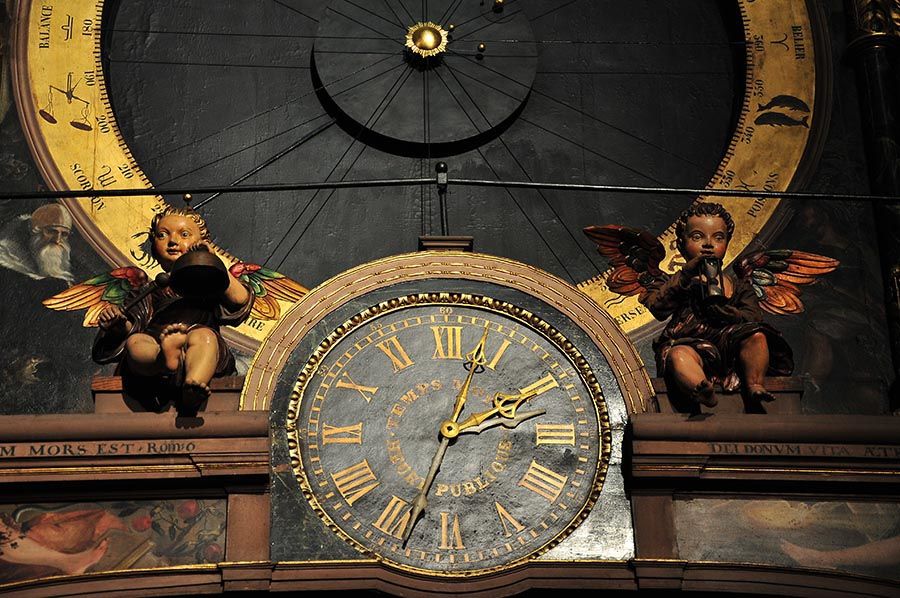 cathédrale strasbourg, horloge astronomique