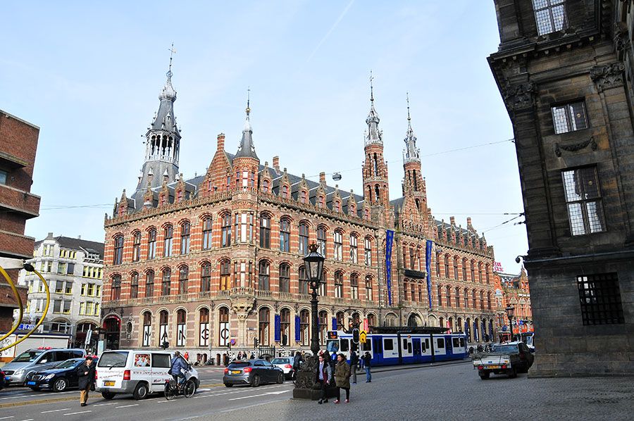 Magna plaza Amsterdam