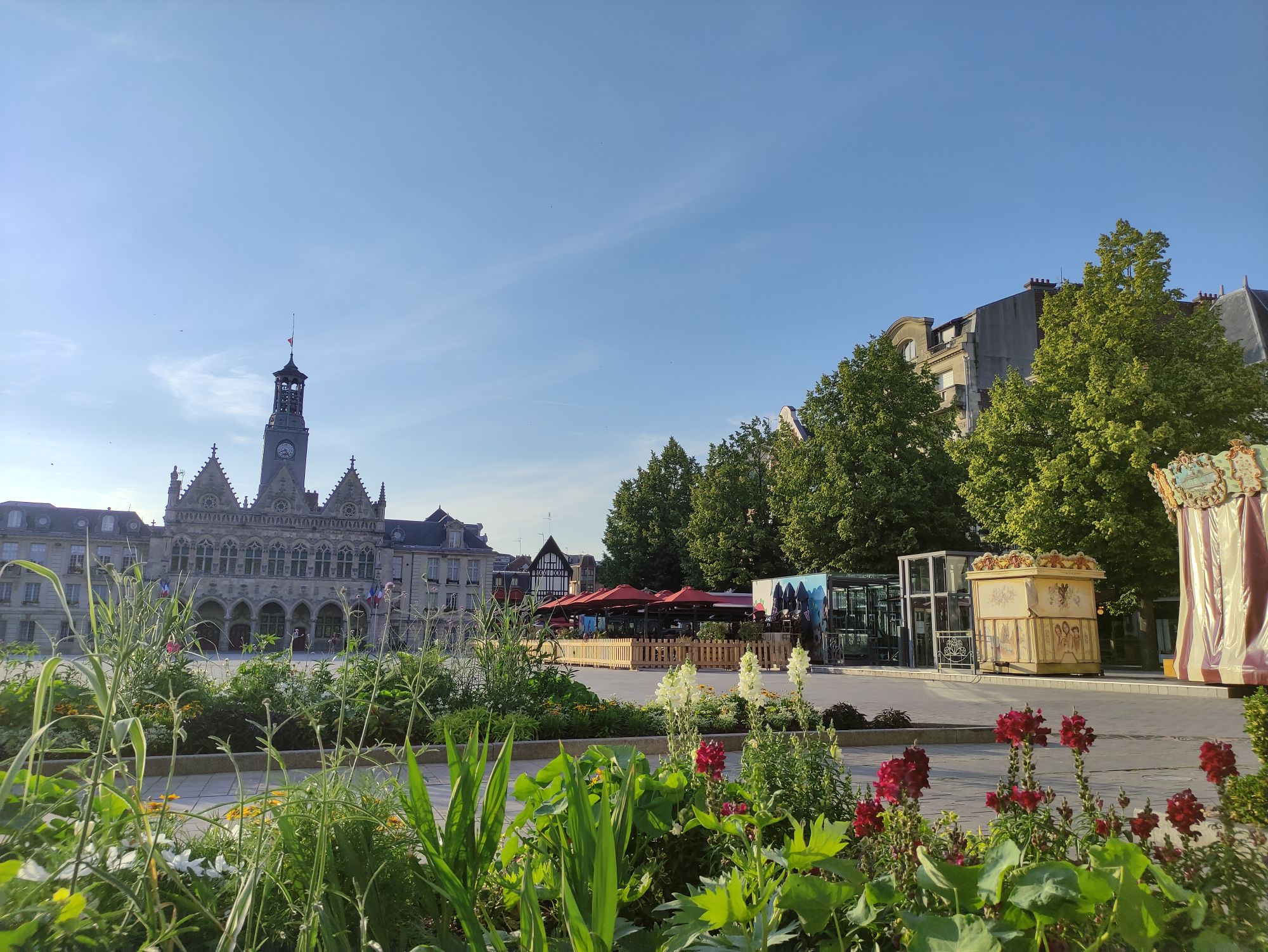 hôtel de ville, saint-quentin