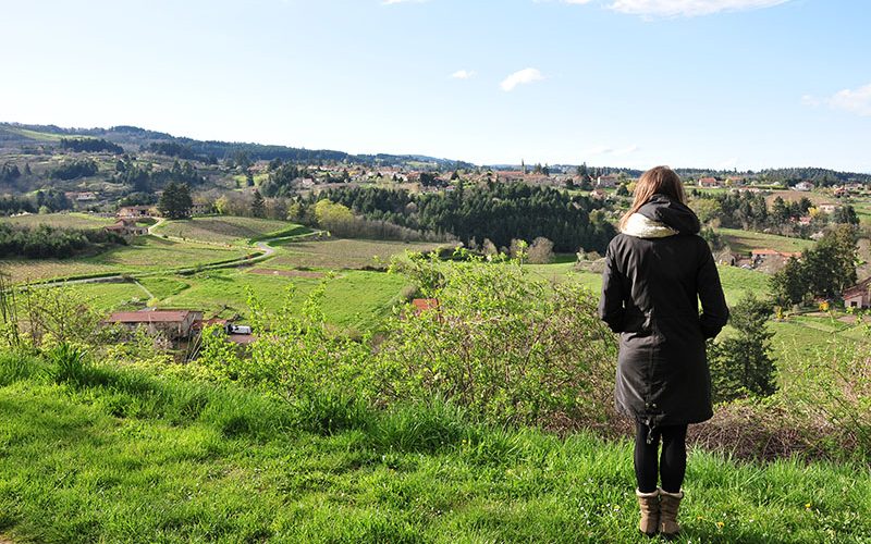 saint-haon-le-châtel, village de caractère dans le roannais, panorama