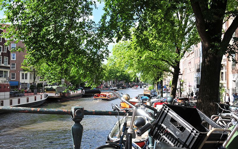 From Amsterdam with love balade le long des canaux, amsterdam