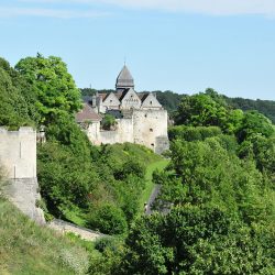 visite de coucy le château, château médiéval, dans l'Aisne