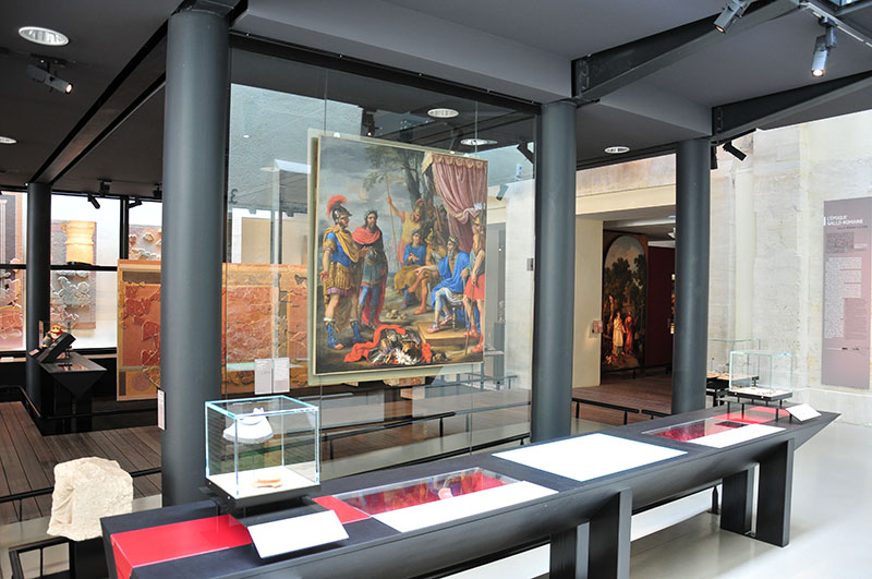  Musée d'Art et d'Histoire Baron Gérard (MAHB) dans l'ancien palais des évêques de Bayeux 