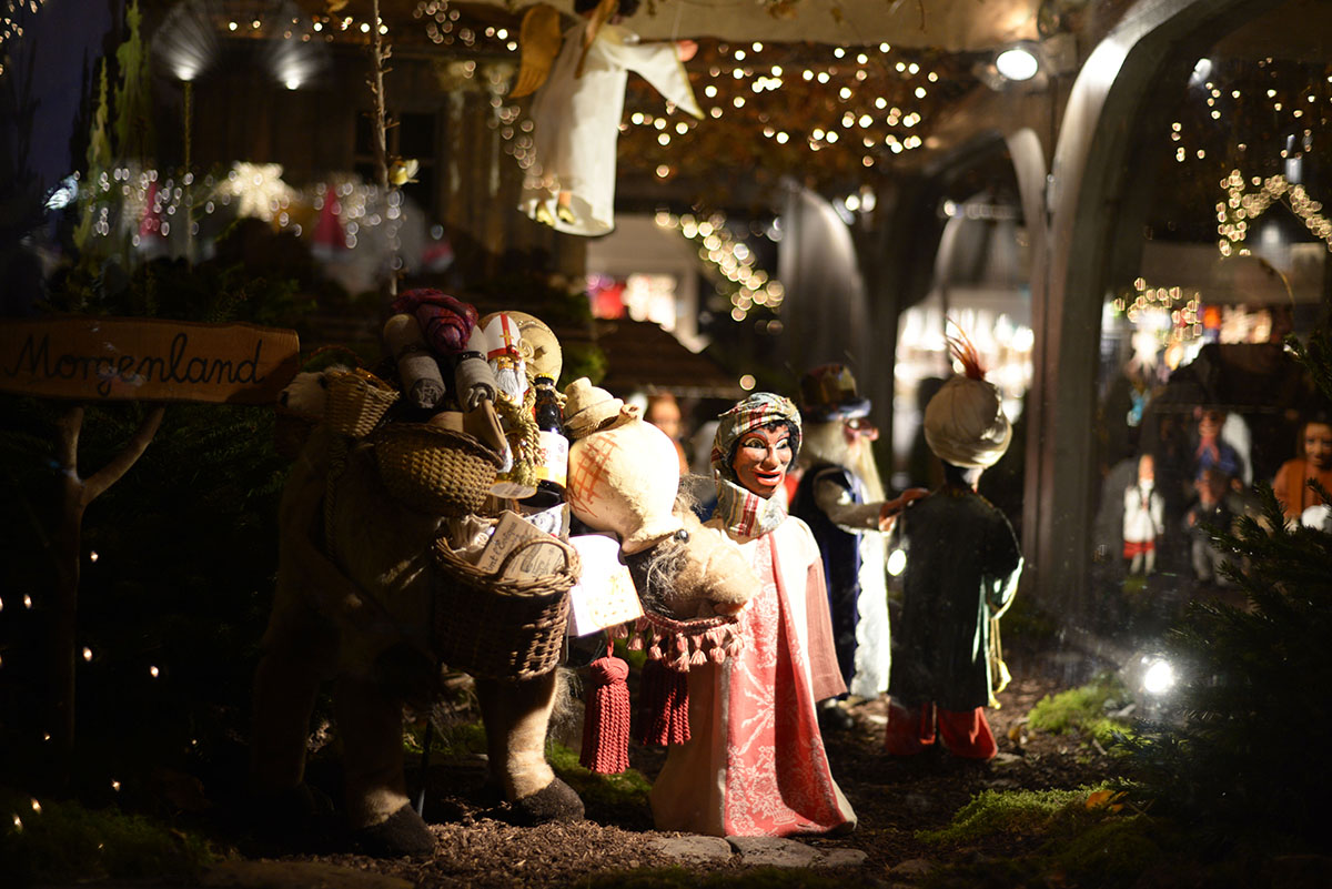 marché des anges place Neukmarkt, marchés de Noël de Cologne