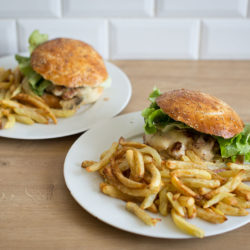 recette de burgers poulet et maroilles