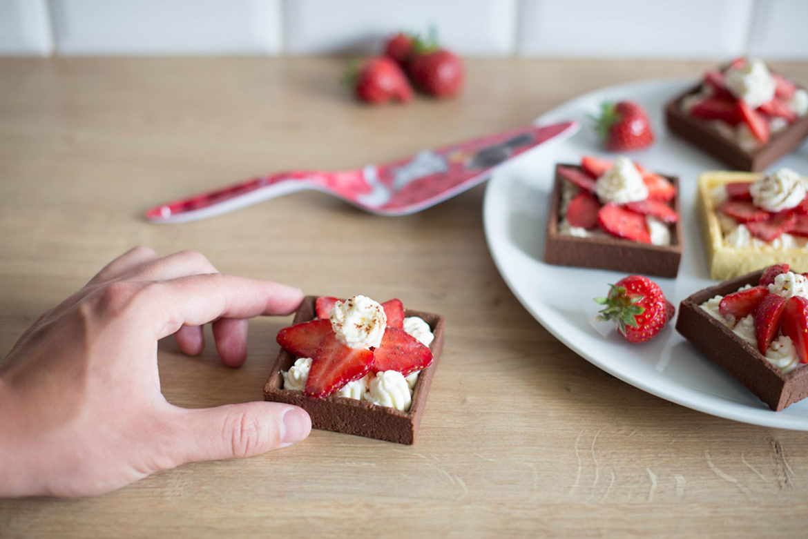 Recette facile et rapide : tartelettes fraises, mascarpone, pâte sablée au chocolat
