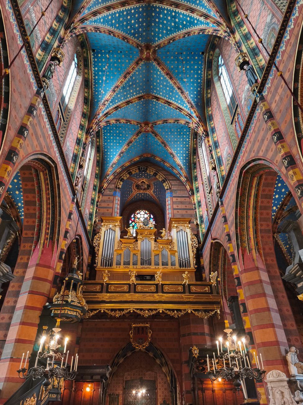 basilique sainte marie de cracovie