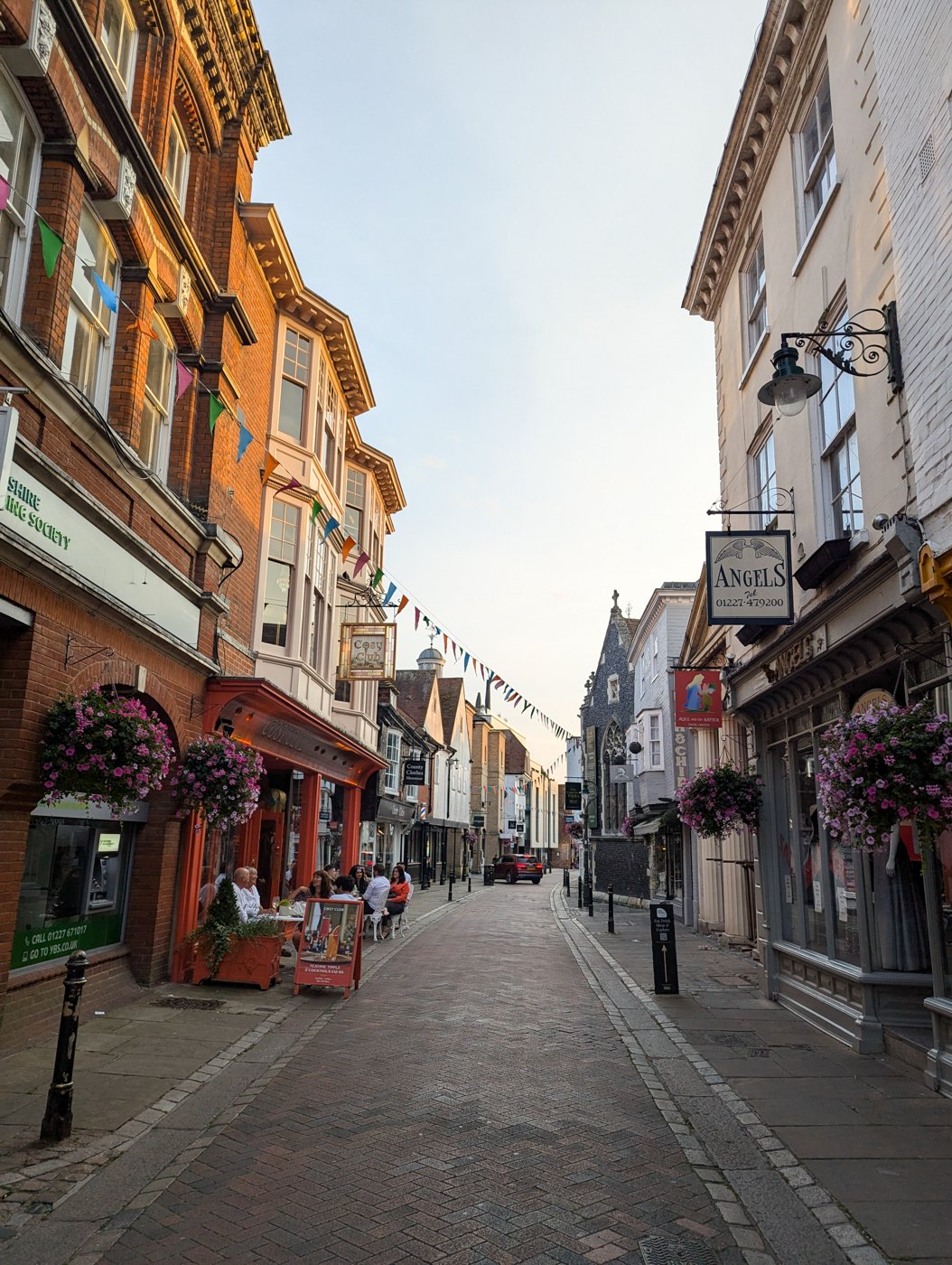 fin de journée sur les rives à Canterbury, Kent