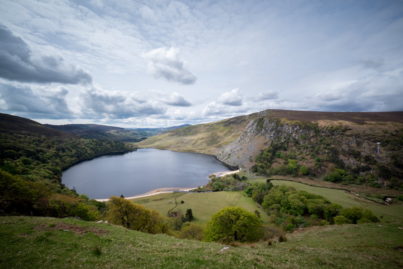 Lough Tay (Guinness Lake), l'un des plus beaux paysages des Wicklow Mountains